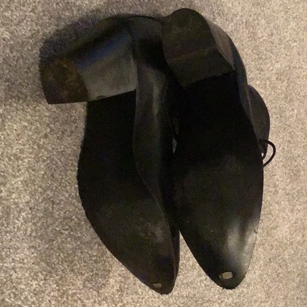 Leather lace up boots - Picture 6 of 6